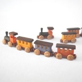 Zug, 4-teilig, Miniatur 1zu12